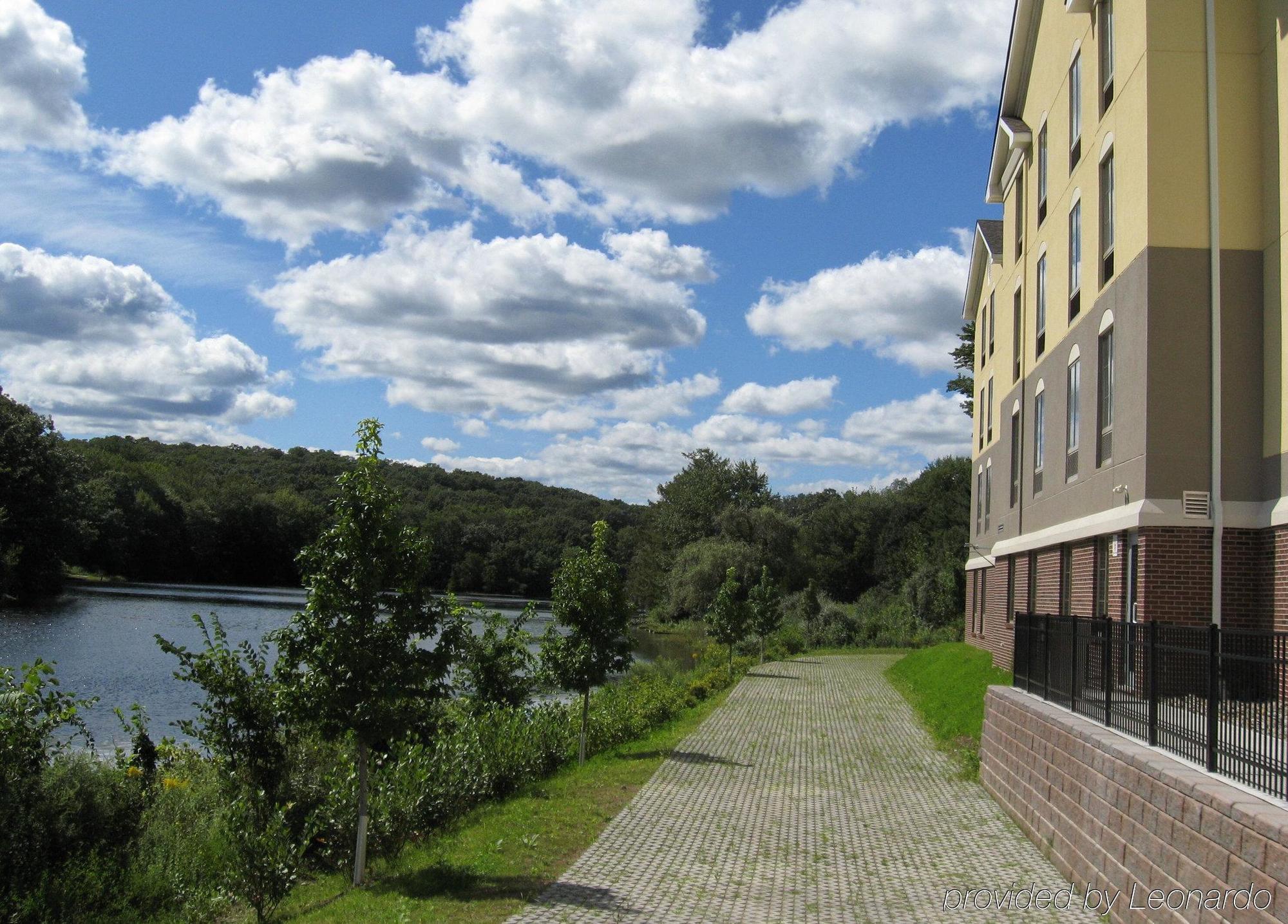 Holiday Inn Express Haskell-Wayne Area By Ihg Bagian luar foto
