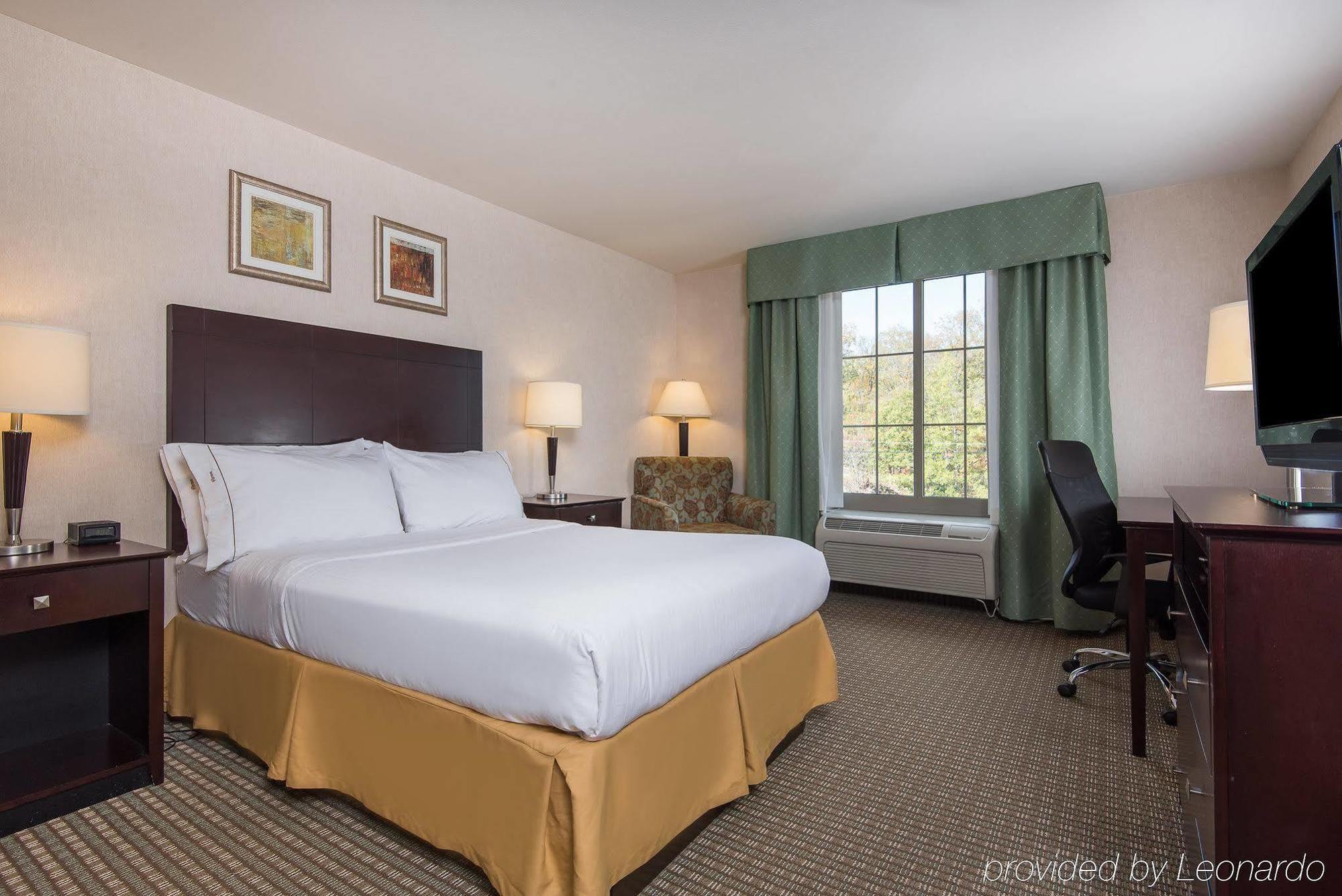 Holiday Inn Express Haskell-Wayne Area By Ihg Bagian luar foto