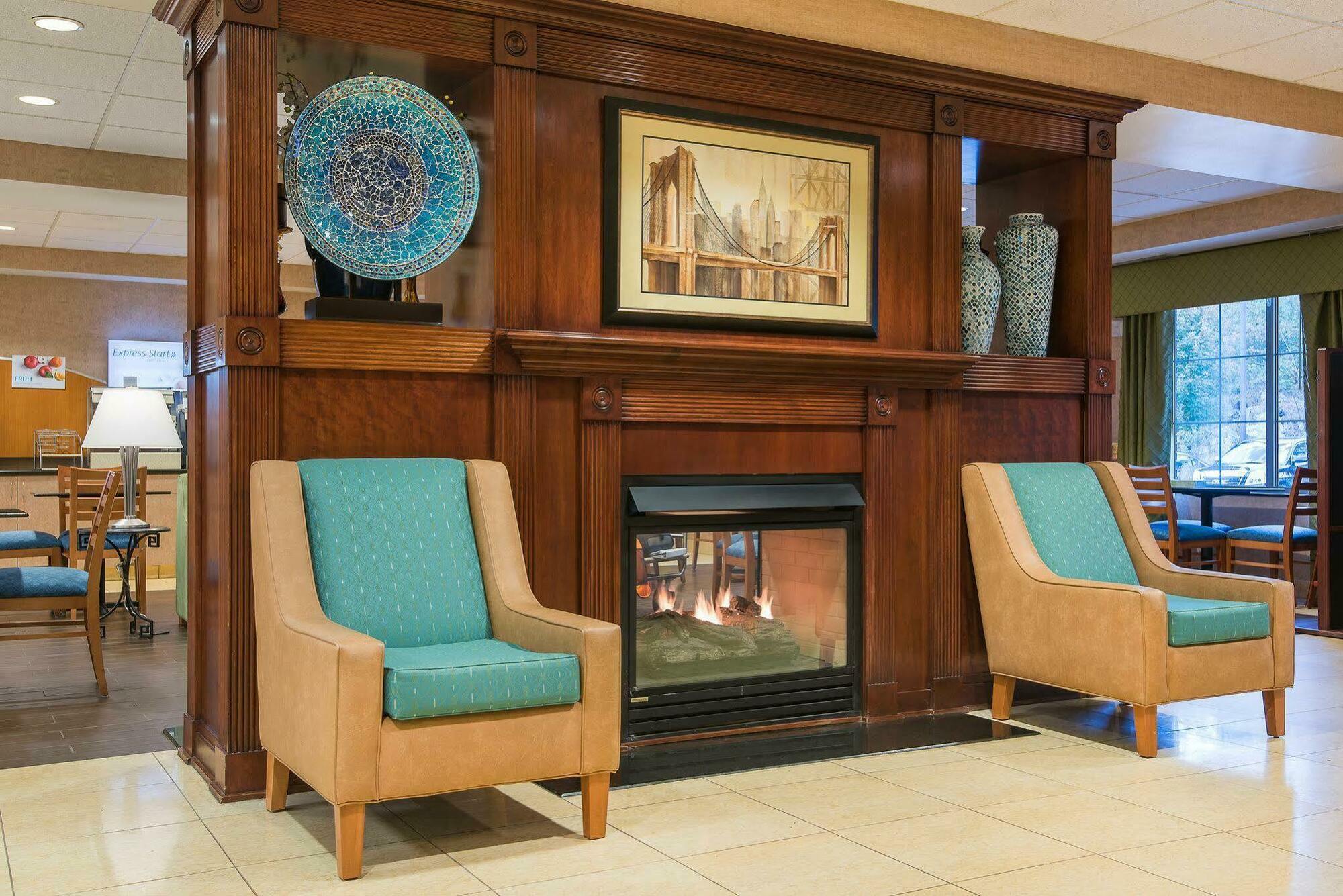 Holiday Inn Express Haskell-Wayne Area By Ihg Bagian luar foto